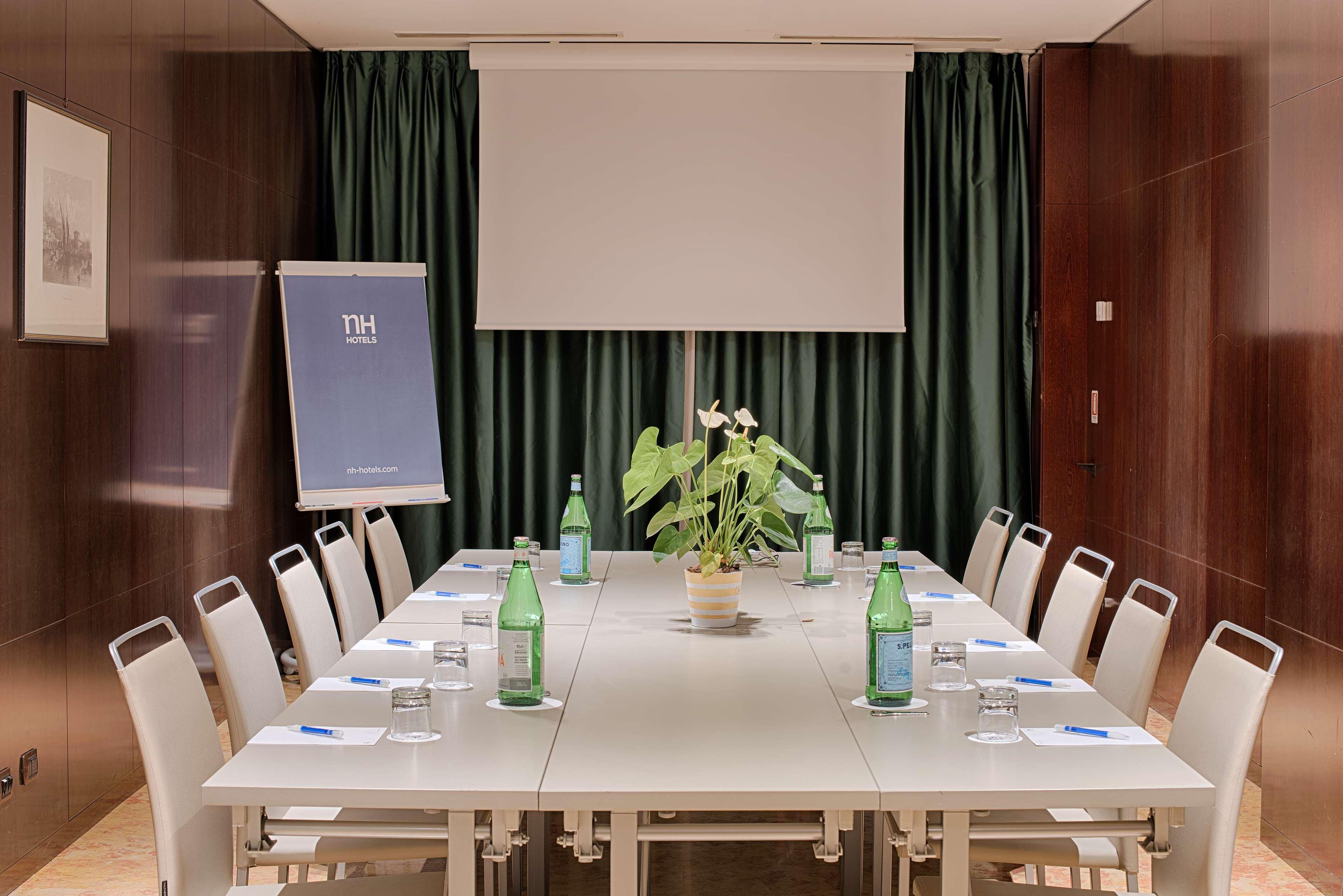 Nh Roma Villa Carpegna Экстерьер фото