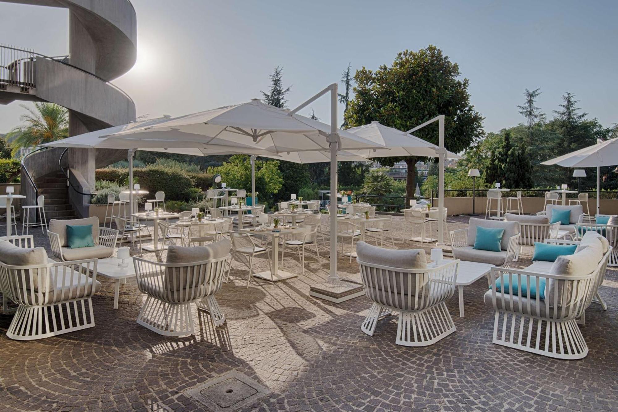Nh Roma Villa Carpegna Экстерьер фото